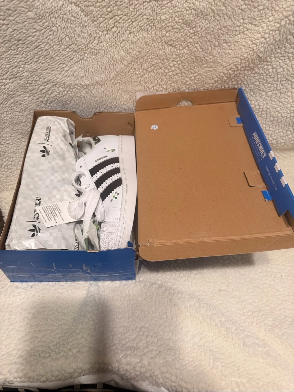 adidas Kids Superstar II J Minecraft white sneakers Big boys 6y women’s 7.5